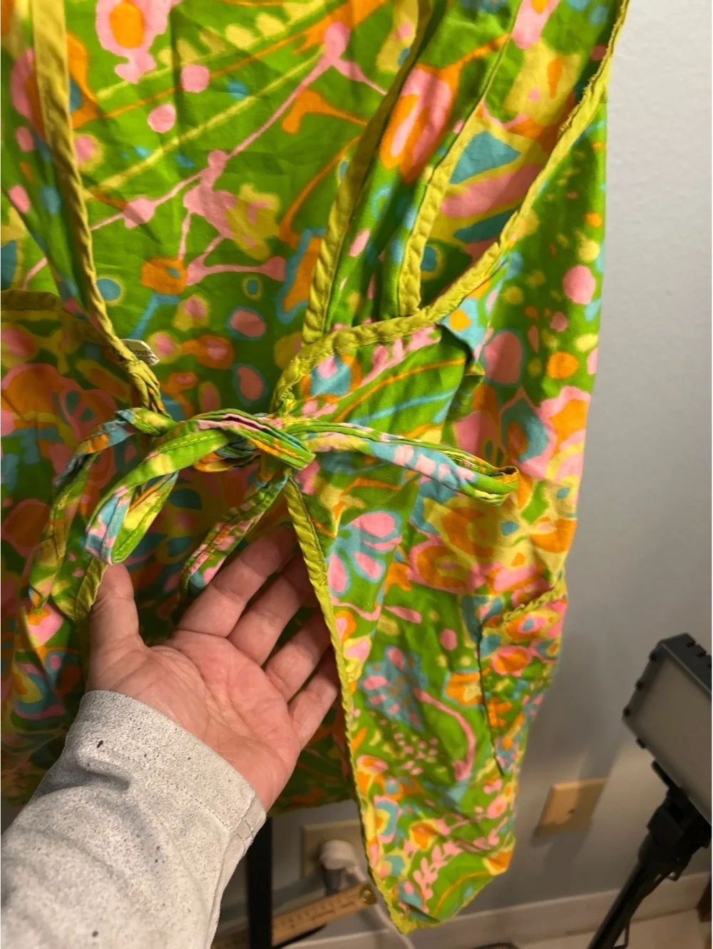 Vintage Vibrant Floral Cotton Apron with Tie Back